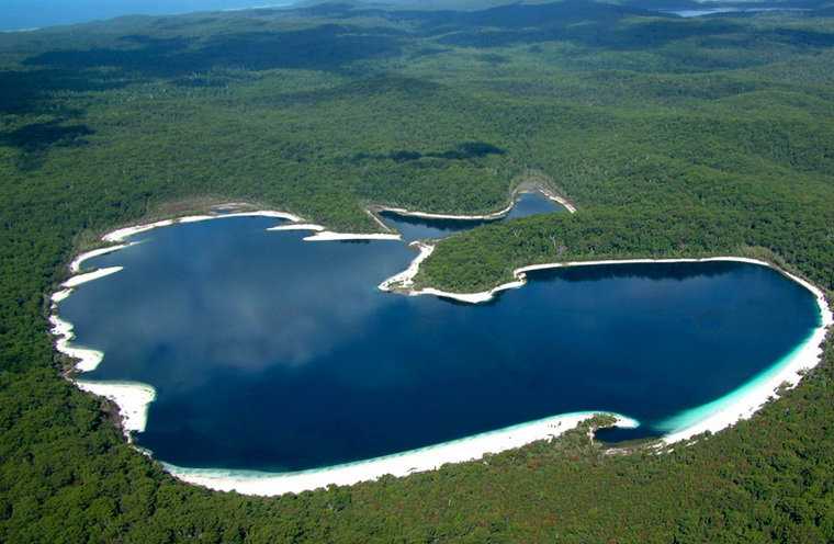 Топ-10 невероятно красивых озер планеты