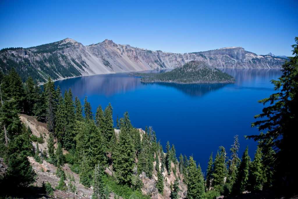Озера мира: Озеро Байкал, Озеро Хевиз, Великие озера, Озеро Иссык-Куль, Озеро Рица и т.д.