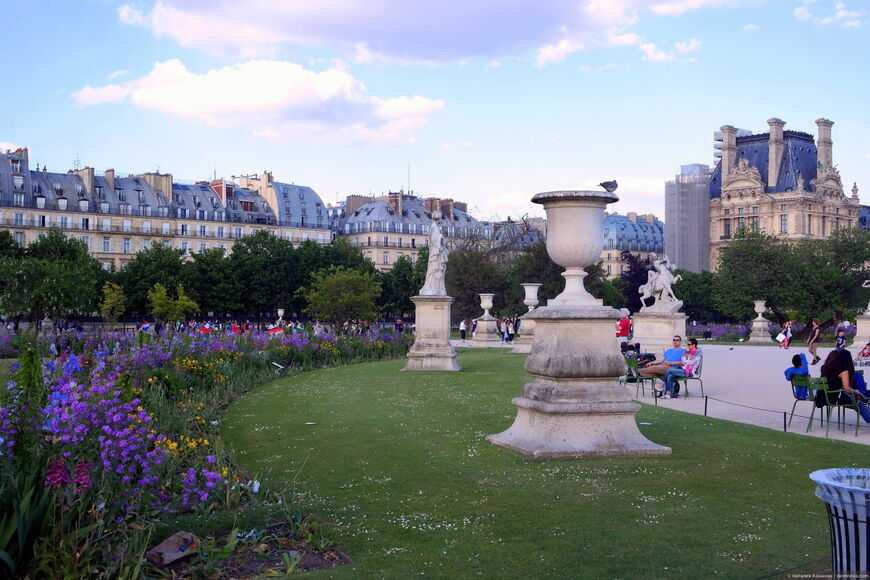Сад тюильри – парковая зона в самом сердце парижа. фото