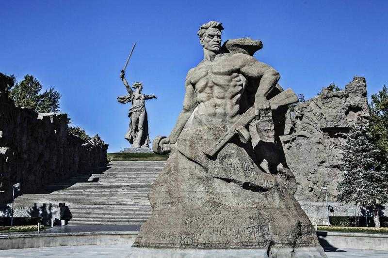 Топ 30 — памятники владивостока