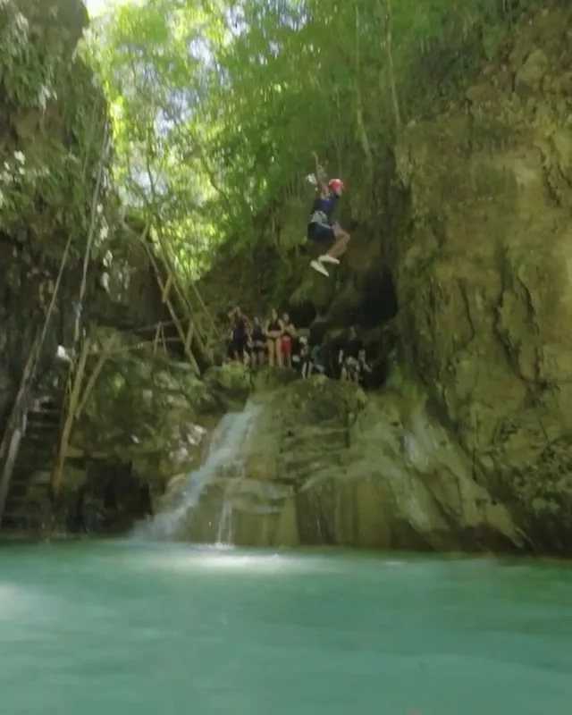 Водопады доминиканы