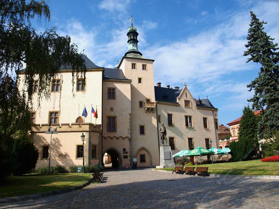 Замок чешский штернберг в чехии: описание с фото