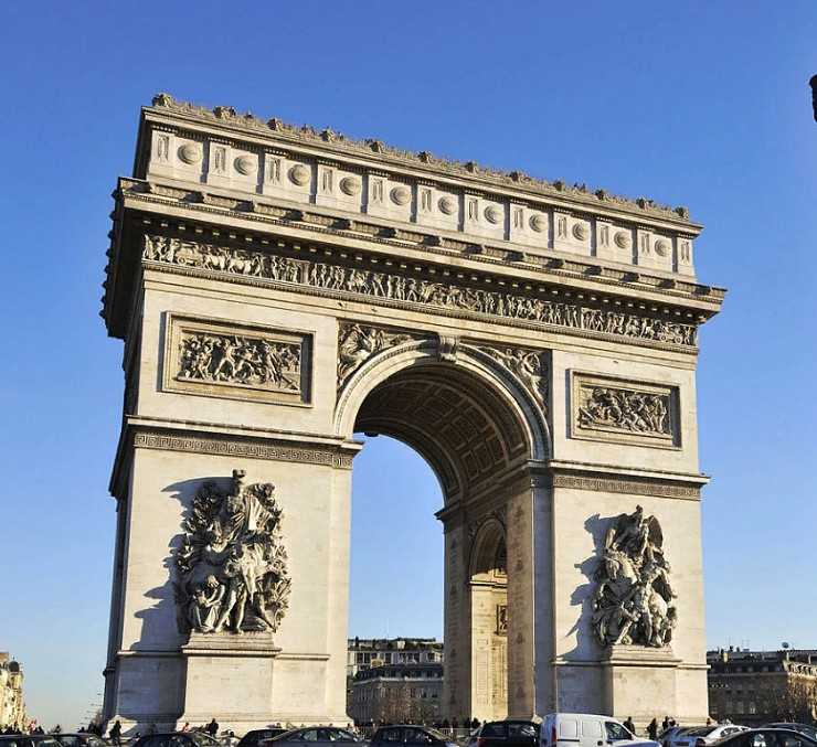 12 всемирно известных триумфальных арок, посвященных великим победам разных народов