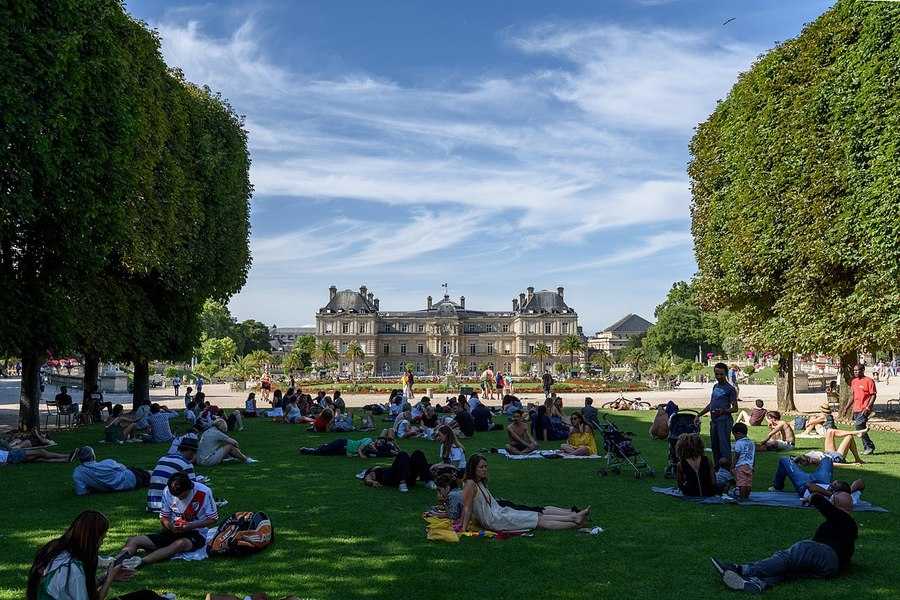 Люксембургский сад в париже