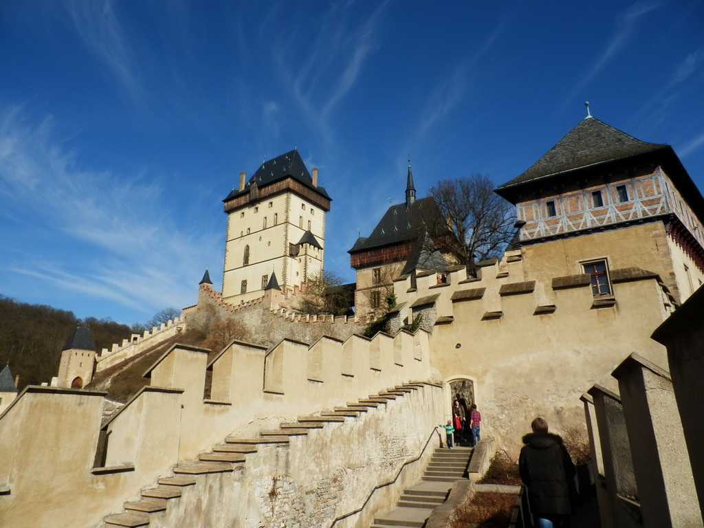 Замок карлштейн, чехия (фото): экскурсии, описание, отзывы