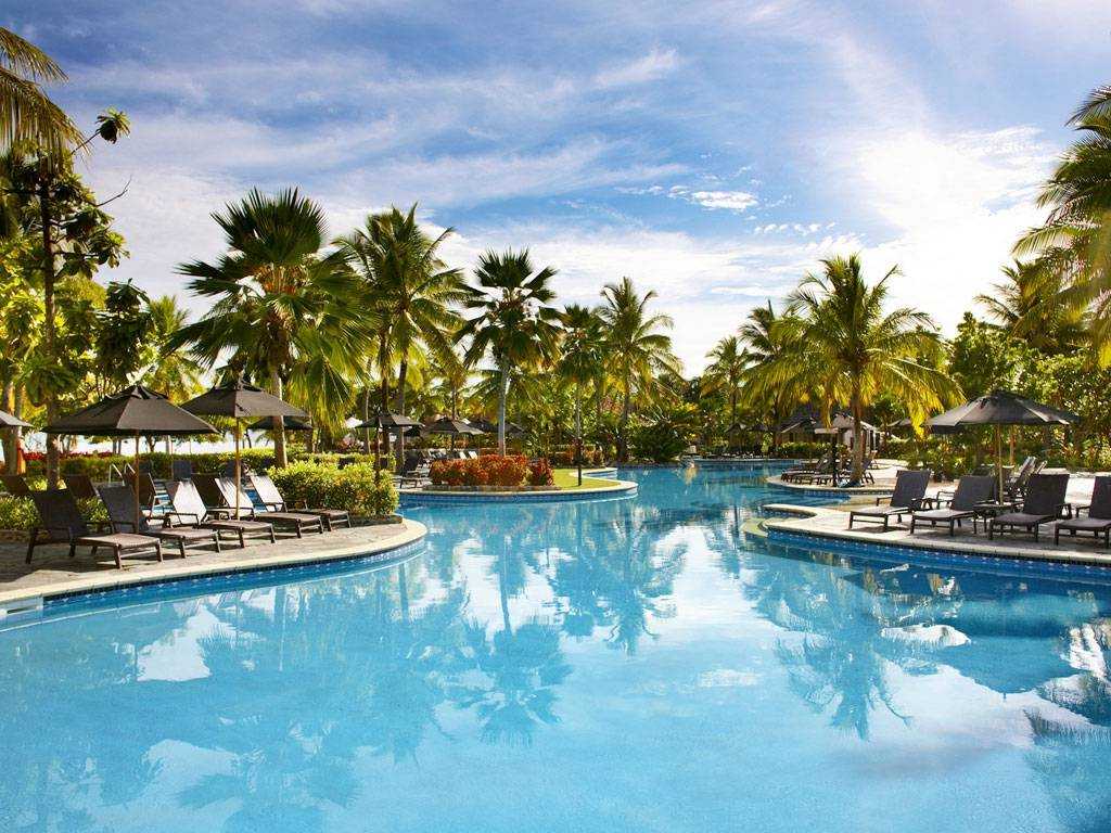 Поиск отелей острова Вануа-Леву онлайн. Всегда свободные номера и выгодные цены. Бронируй сейчас, плати потом.