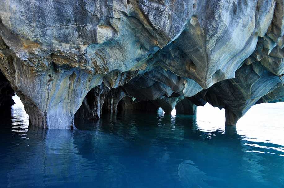 Пещеры чиле-чико, высеченные словно из настоящего мрамора