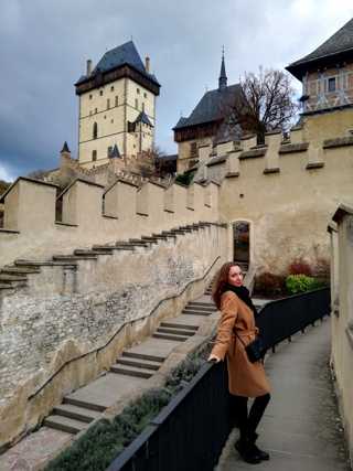 Замок карлштейн в чехии – средневековая крепость и сокровищницы