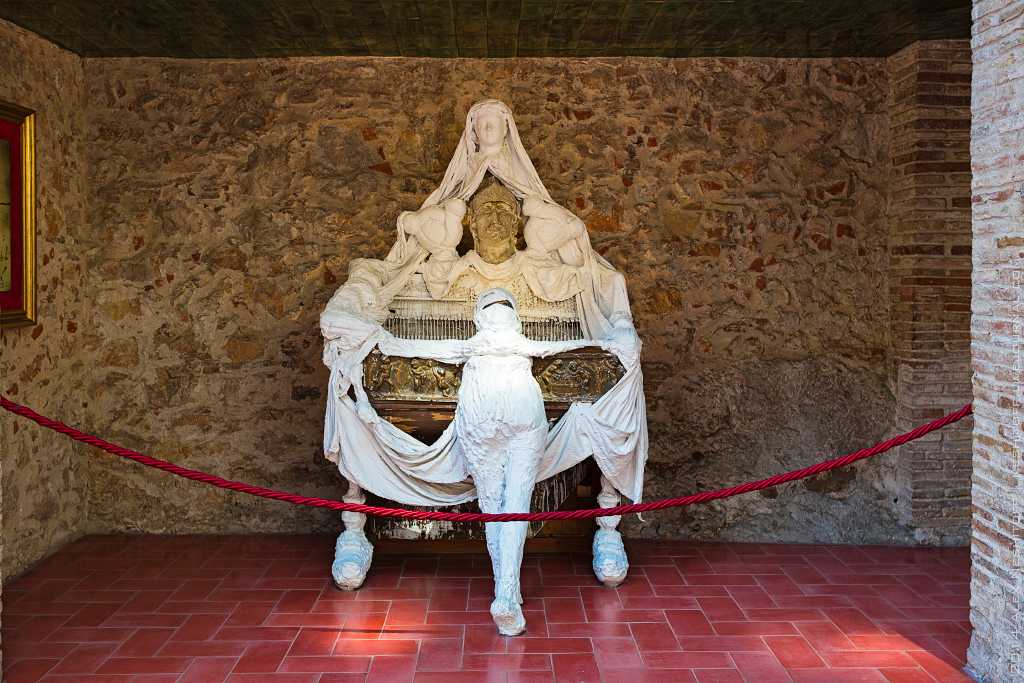 5 малоизвестных фактов об одном из самых популярных музеев мира: секреты лувра