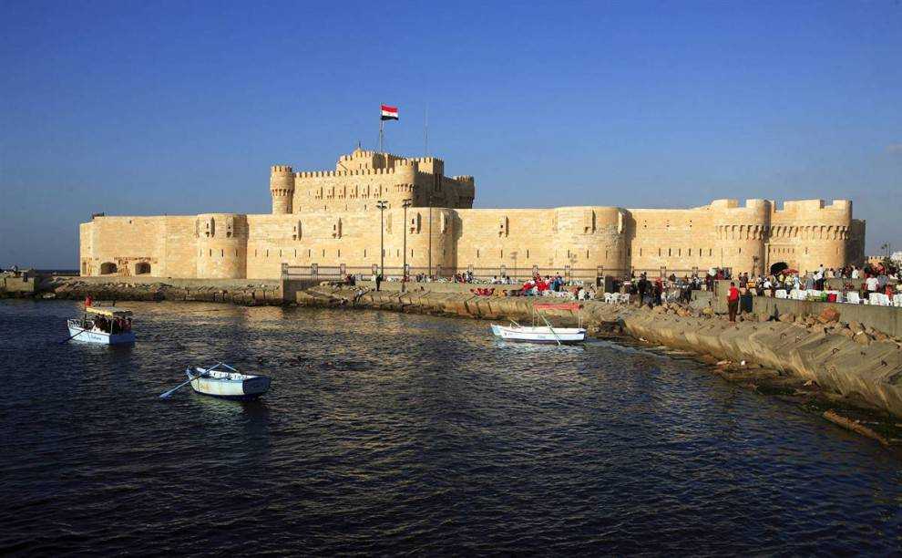 Форт кайтбей (fort qaytbey) описание и фото - египет: александрия