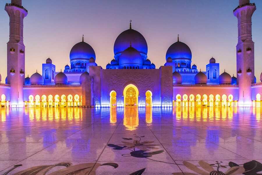 Мечети мира: Тадж-Махал, Кааба, Голубая мечеть в Стамбуле, Мечеть Сулеймание, Мечеть Сердце Чечни и т.д.