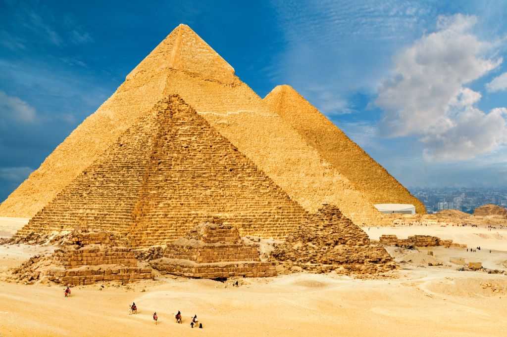 Чудо света пирамида фараона хеопса в гизе: описание, фото, размеры и краткая история