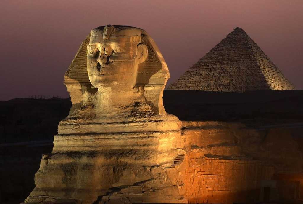 Большой сфинкс в египте - молчаливый страж пирамид