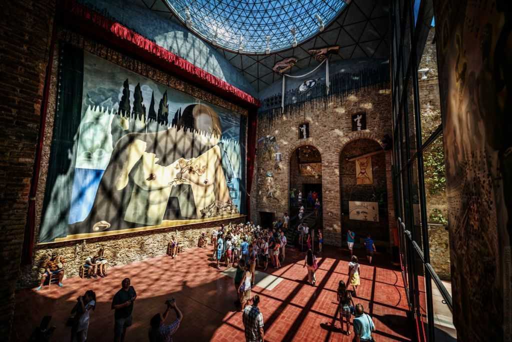 5 малоизвестных фактов об одном из самых популярных музеев мира: секреты лувра