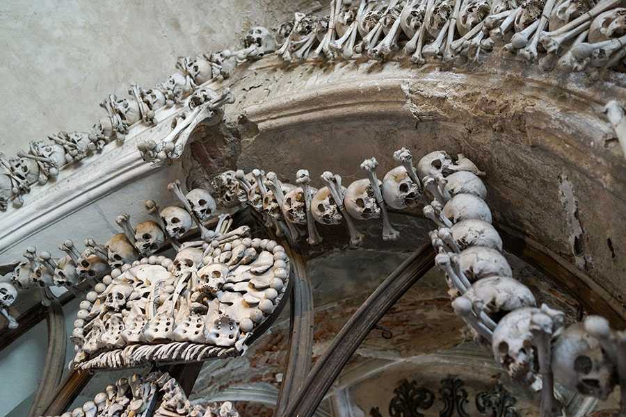 Костница в седлеце: необычный интерьер, украшенный тысячами костей - сайт о путешествиях