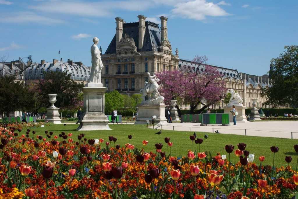 Сады Франции: Люксембургский сад, Сад Тюильри, Сад Моне в Живерни...