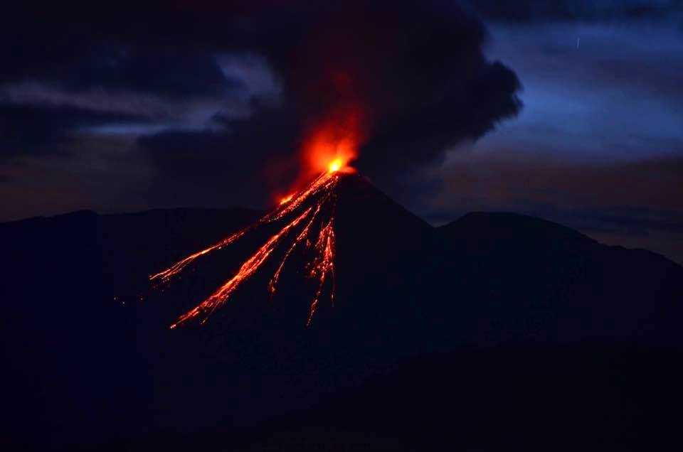 Список вулканов эквадора - википедия - list of volcanoes in ecuador