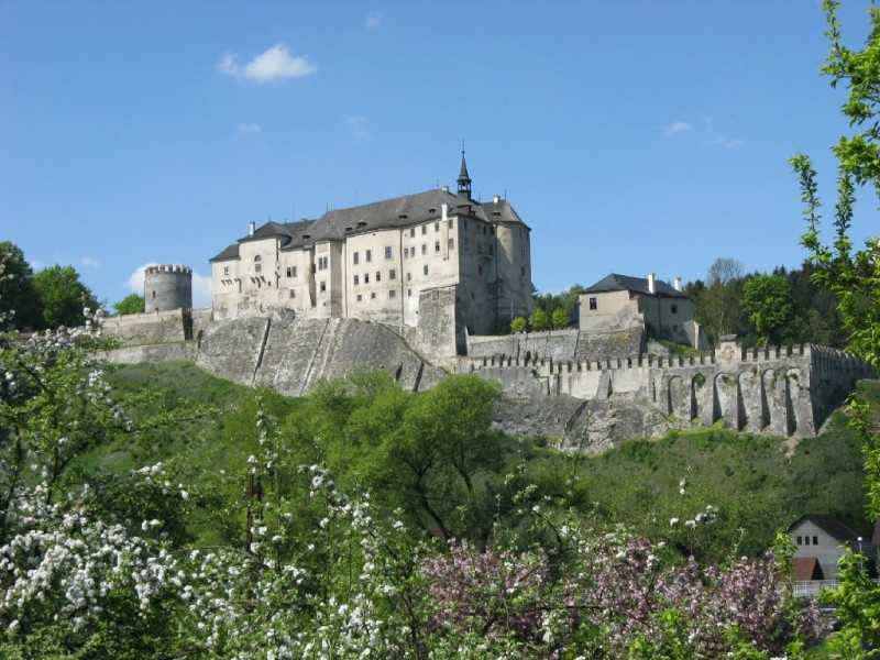 Замок чески-штернберк - советы туристам перед посещением