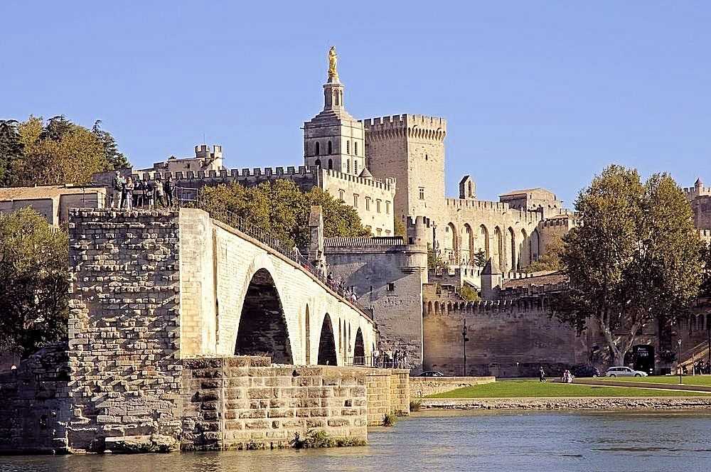 Avignon (авиньон) - путеводитель, достопримечательности