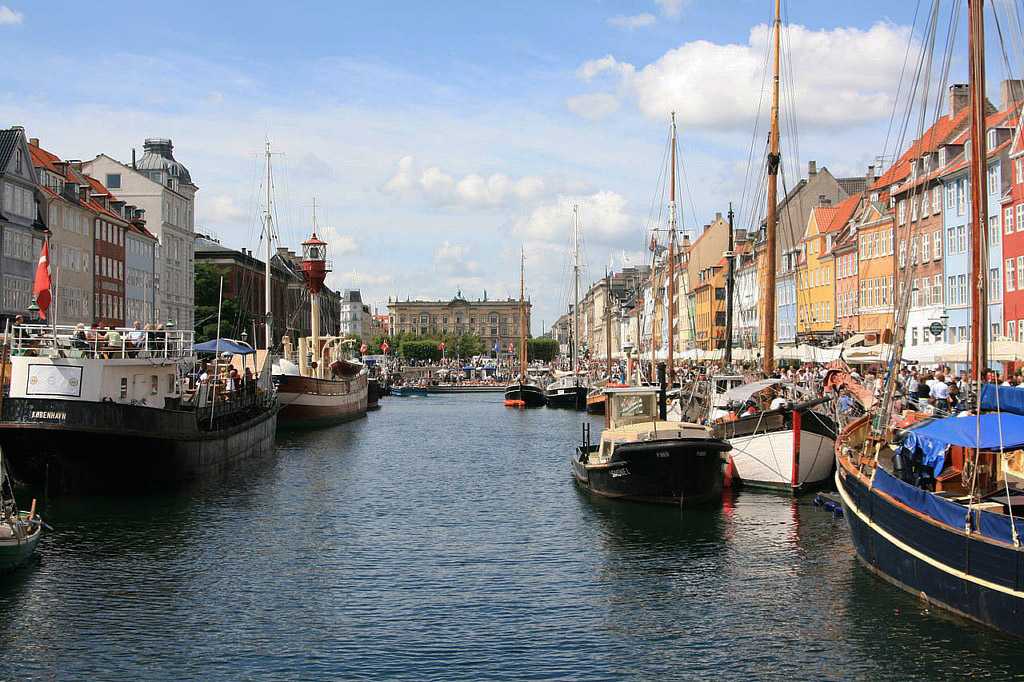 Дания - страна, достопримечательности, культурные особенности, праздники, кухня, шопинг, штрафы