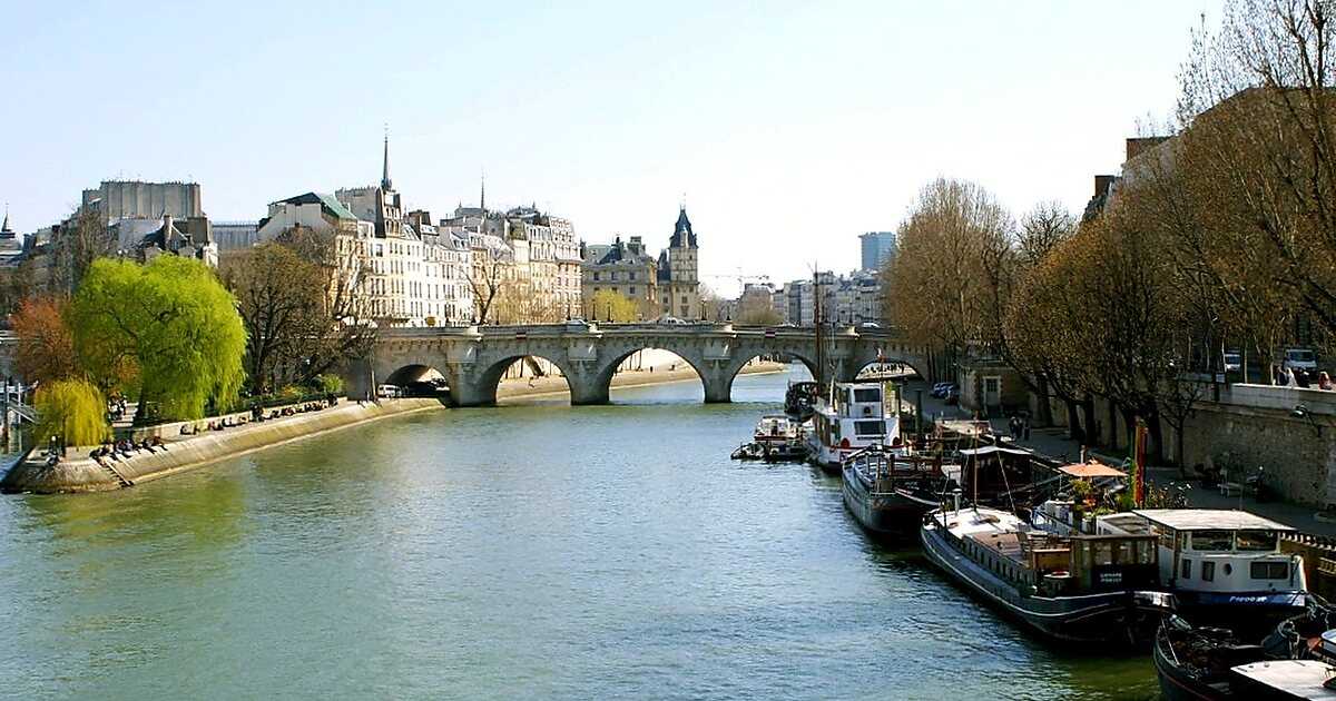 Какая река сена. Река сена во Франции. Река Сенна. Река сена в Париже. La seine (река сена) Франция.