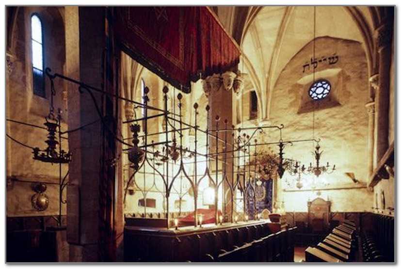 Пражский голем: тайна староновой синагоги