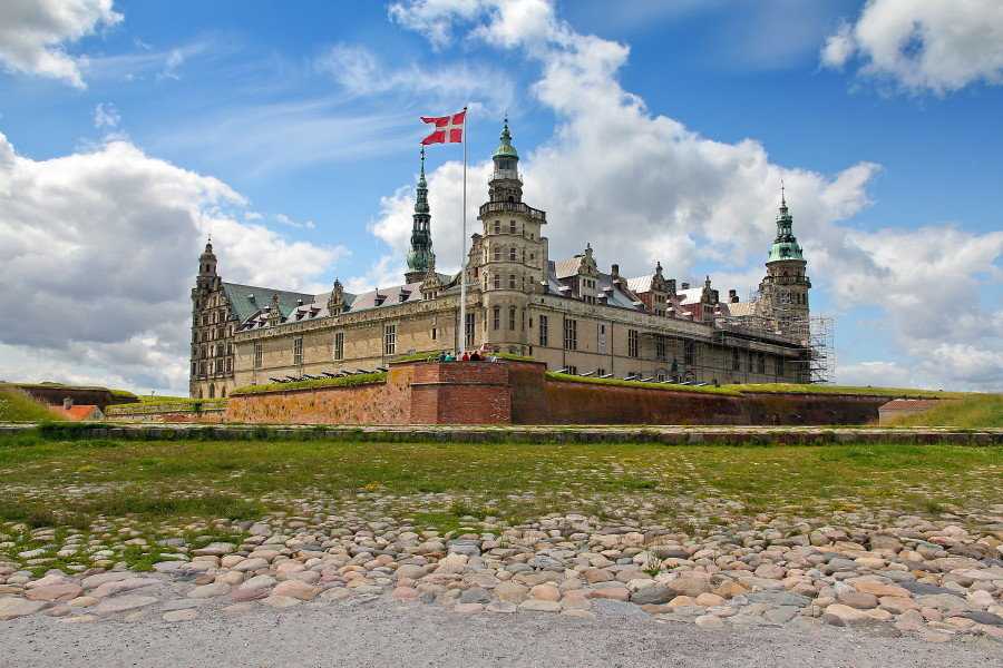 Замок кронборг (эльсинор, дания)