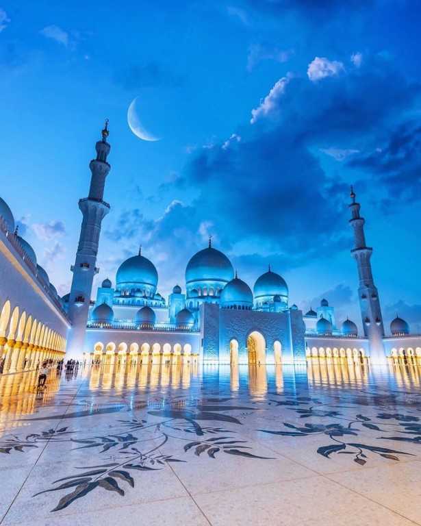 19 самых больших и красивых мечетей мира