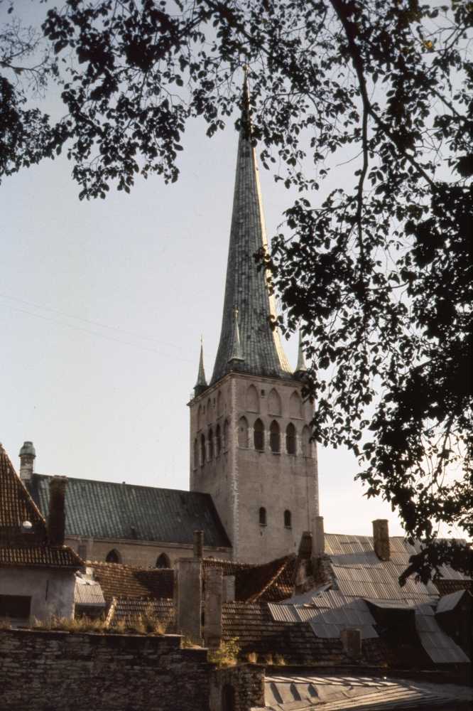 Церковь и башня святого олафа в таллине
