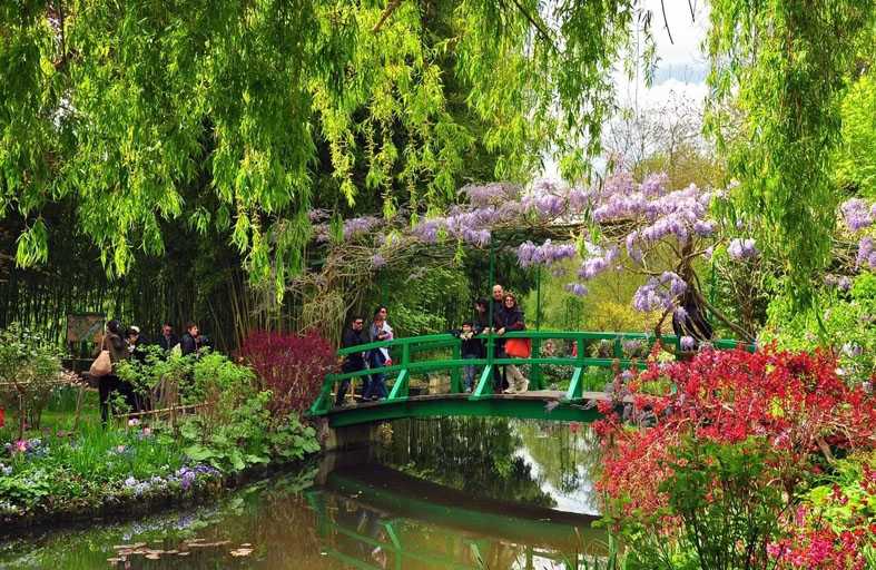 Фото сада Моне в Живерни в Франции. Большая галерея качественных и красивых фотографий сада Моне в Живерни, которые Вы можете смотреть на нашем сайте...