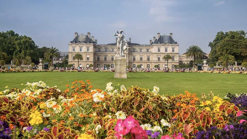 Чем может похвастаться париж: 10 красивейших садов и парков столицы франции