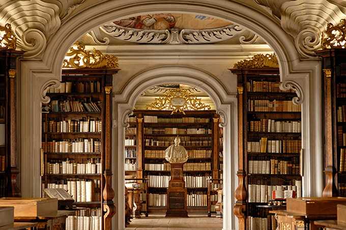 Большие библиотеки мира: топ огромных книгохранилищ