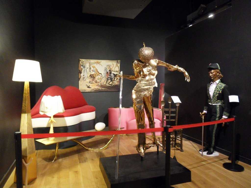 Музей сальвадора дали в париже