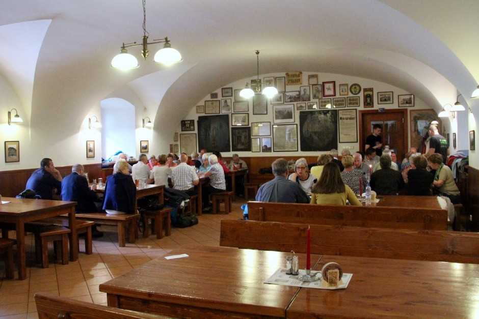 Страговский монастырь, прага. пивоварня, библиотека, ресторан, галерея, фото, видео, как добраться, отели – туристер.ру