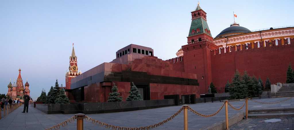 Мавзолей ленина: история, тайны, архитектура и обзор коммунистической усыпальницы