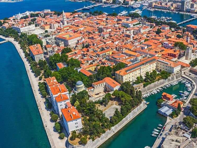 10 красивых приморских городков южной европы