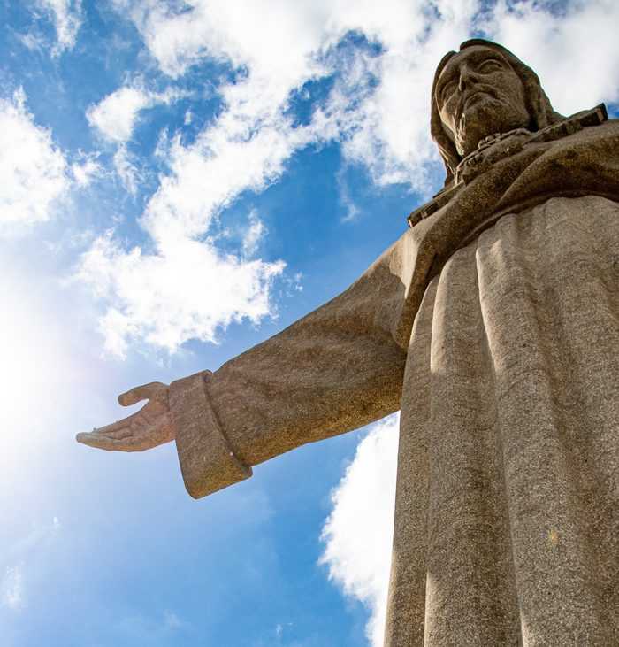 Статуя христа-искупителя в рио-де-жанейро 🇧🇷