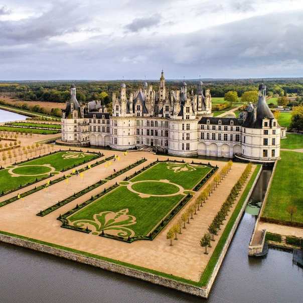 Замок шамбор (chateau de chambord) описание и фото - франция: долина луары