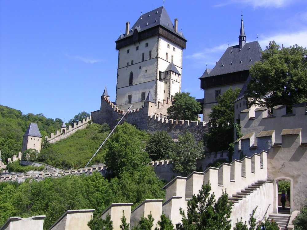 Замок чешский штернберг, история и месторасположения