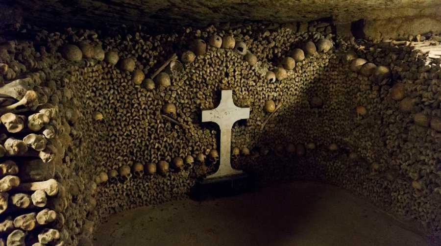 Катакомбы парижа — кто похоронил 7 млн человек