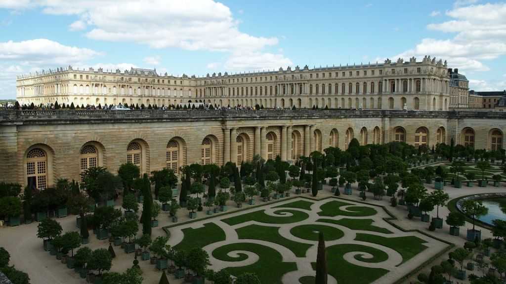 Версальский дворец ?️ описание и фото, где находится, как добраться, экскурсии, интересные факты, выдающиеся произведения