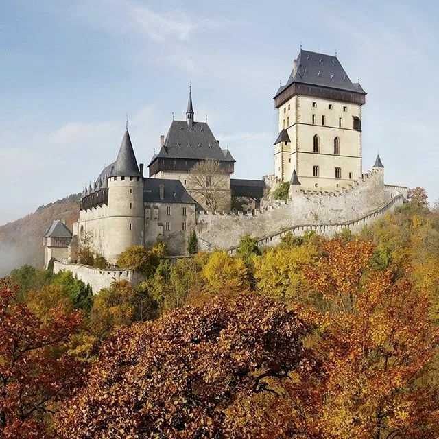 Замок звиков — подлинный король чешских замков