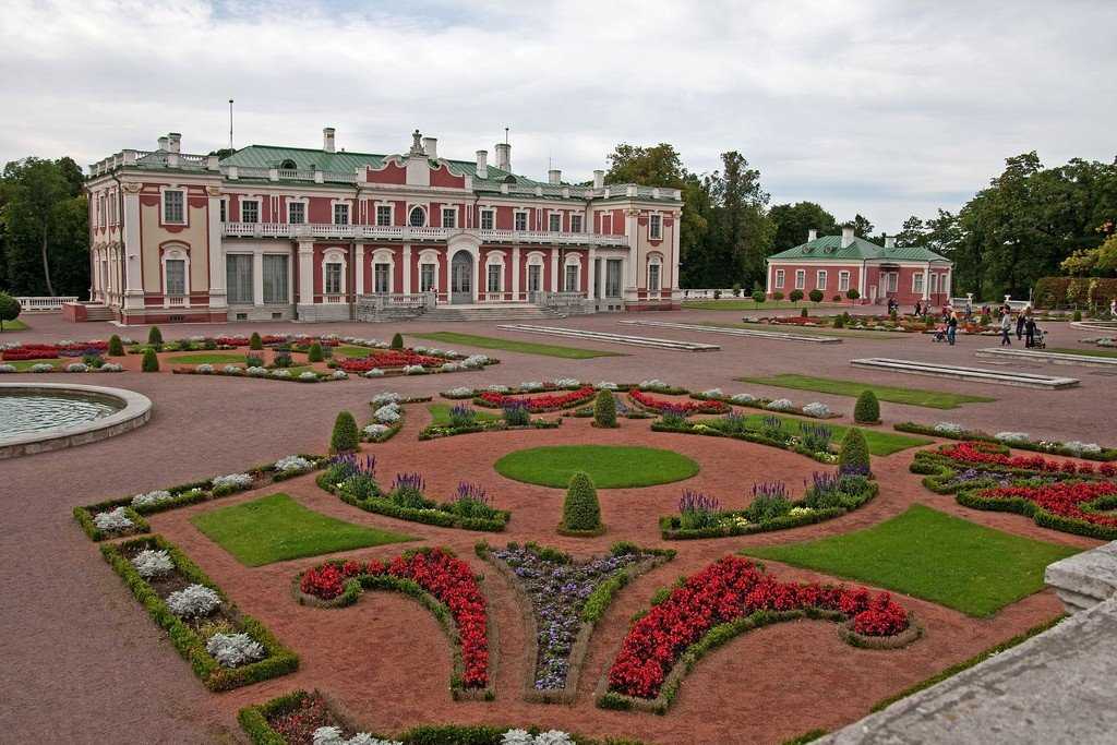 Дворцово-парковый ансамбль кадриорг