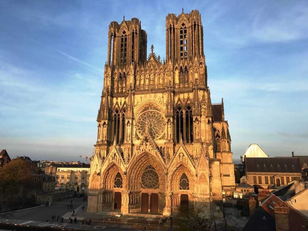 Топ-20 красивых городов франции, которые нужно посетить - 40 фото | вояжист