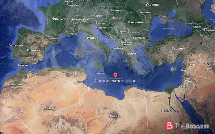 Средиземный океан на карте. Средиземное море физическая карта. Средиземное море на карте России. Из Средиземного моря в черное. Карта Средиземного и красного моря.