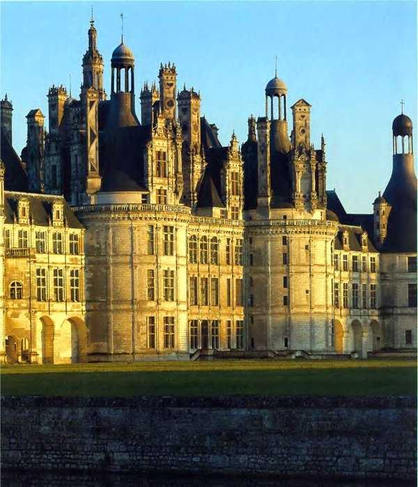 Замок шамбор во франции, париж: история, описание и фото :: syl.ru