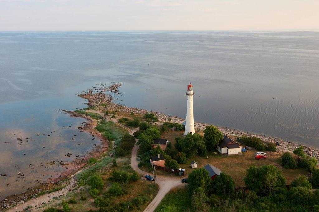 Сааремаа остров достопримечательности, эстония остров эзель на карте балтийского моря, фото