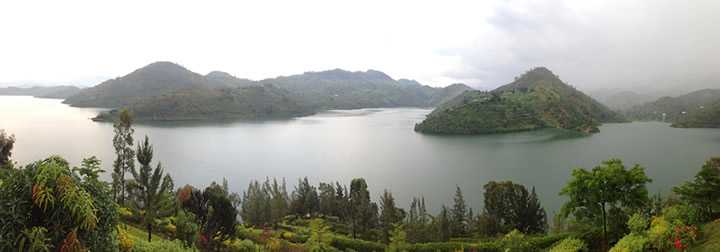 Озеро киву
