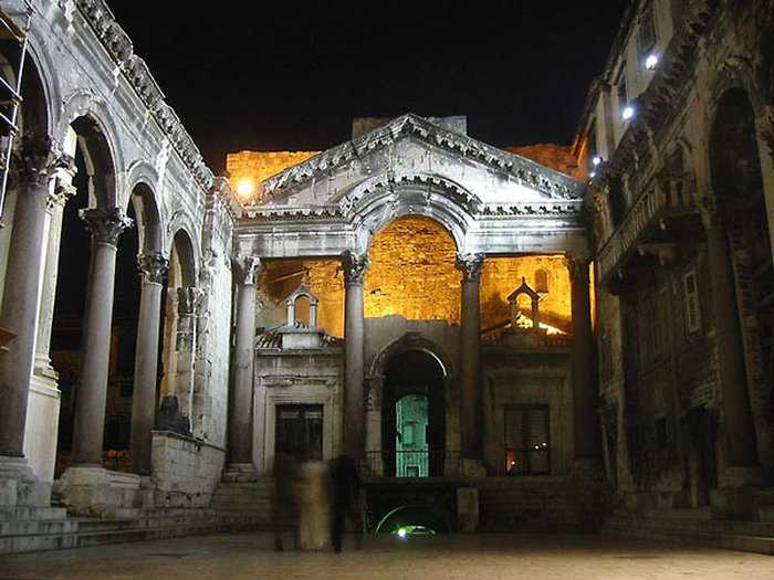 Дворец диоклетиана - diocletian's palace - abcdef.wiki