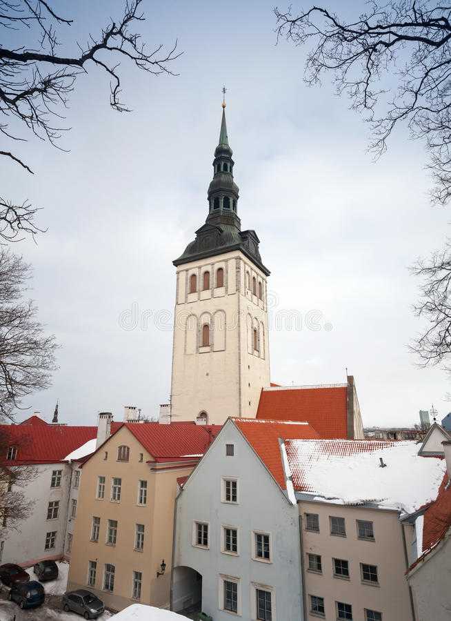 Фото церкви Нигулисте в Таллине, Эстония. Большая галерея качественных и красивых фотографий церкви Нигулисте, которые Вы можете смотреть на нашем сайте...
